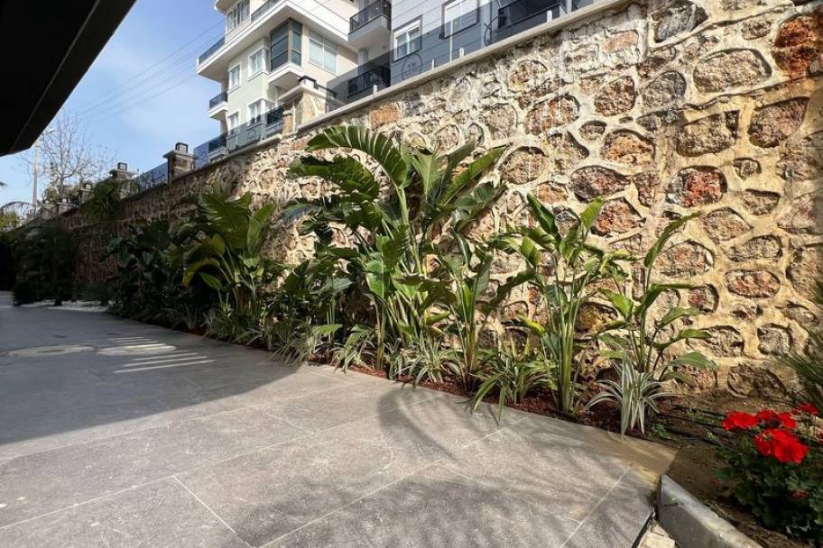Property Detail